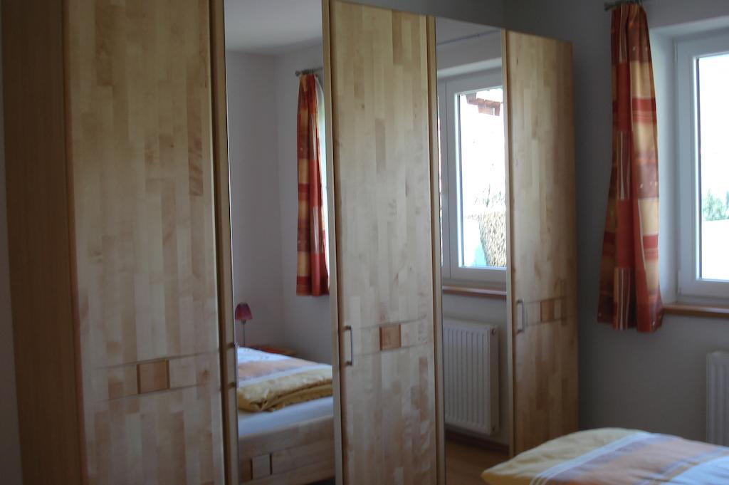 Ferienwohnungen Simon - Hauserhof Oberperfuss Phòng bức ảnh