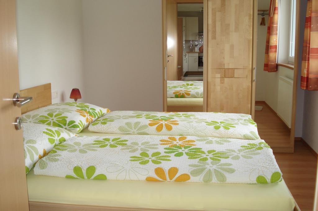 Ferienwohnungen Simon - Hauserhof Oberperfuss Phòng bức ảnh
